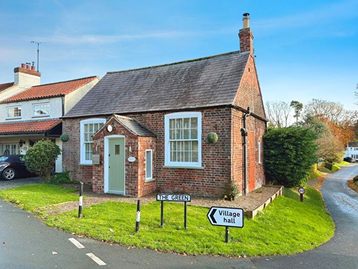 2 Bedroom Detached House To Rent In The Green, Driffield, YO25