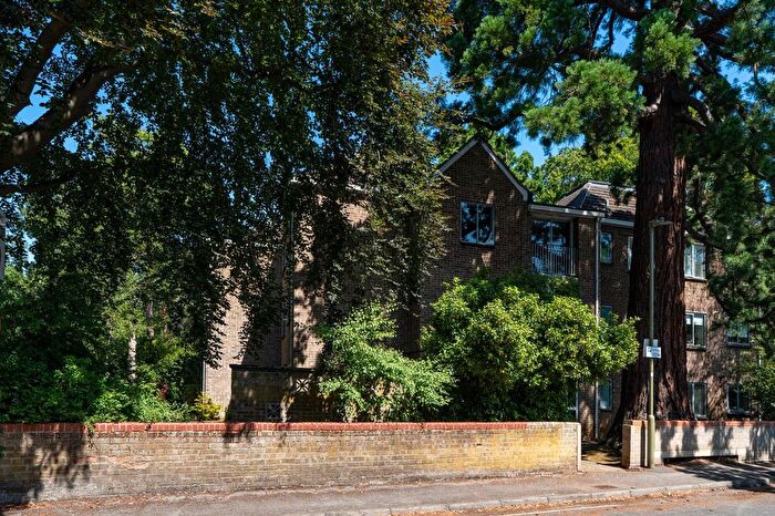 1 Bedroom Flat For Sale In Woodstock Road, Newcombe Court, OX2