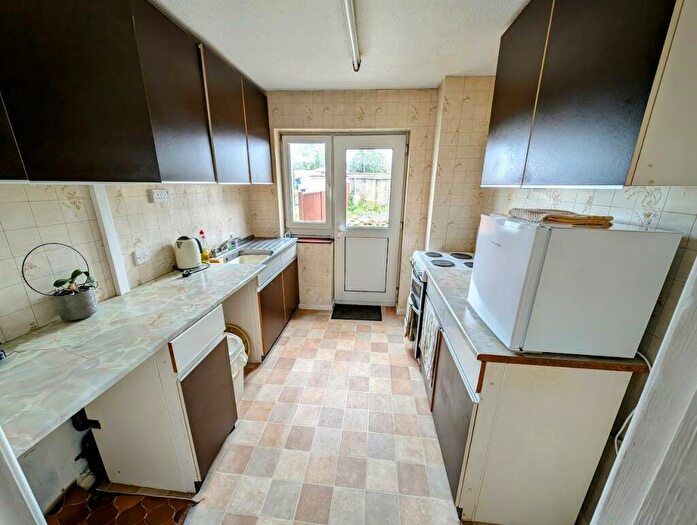 3 Bedroom Terraced House For Sale In Sandy Lodge, Yate, Bristol, BS37