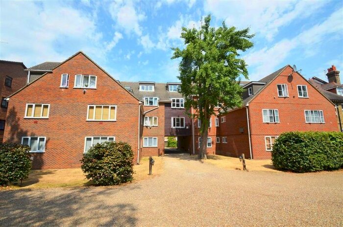 1 Bedroom Flat To Rent In Grove Road, Sutton SM1