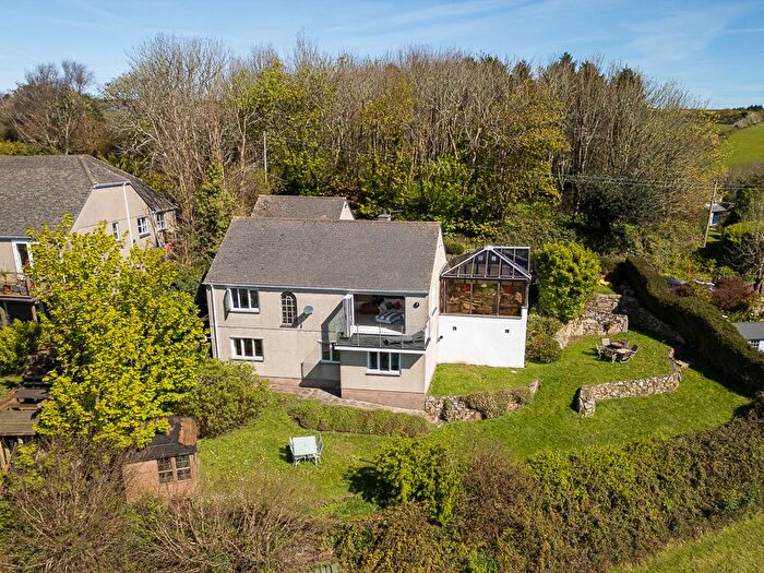 4 Bedroom Detached House For Sale In Vellanoweth, Ludgvan, TR20
