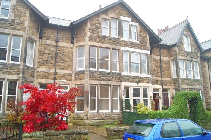 1 Bedroom Flat To Rent In Dragon Avenue, Harrogate, North Yorkshire, Uk, HG1