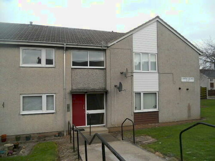 2 Bedroom Flat To Rent In Lawers Square, Penicuik, EH26
