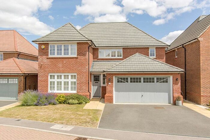 4 Bedroom Detached House For Sale In Bennett Drive, Market Harborough, LE16