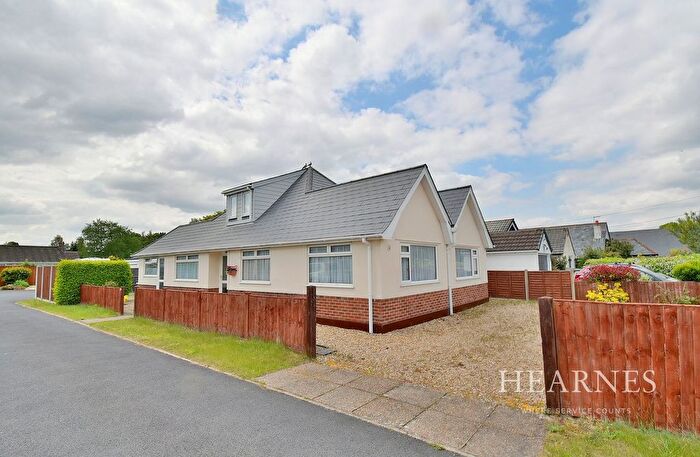 3 Bedroom Detached Bungalow For Sale In Ameysford Road, Ferndown, BH22