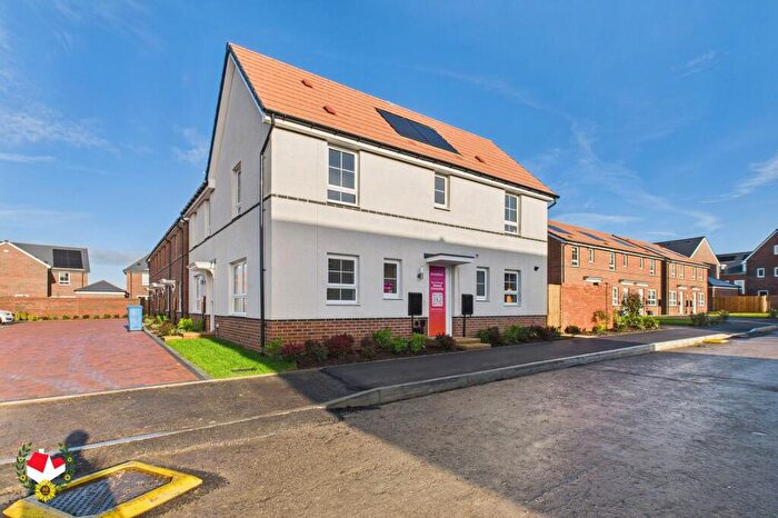 3 Bedroom Semi Detached House For Sale In Fiddington Fields, Tewkesbury, GL20