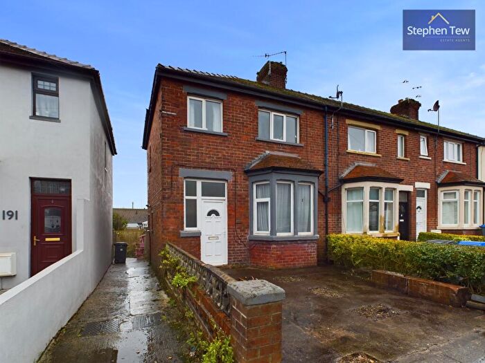 3 Bedroom End Of Terrace House For Sale In Newhouse Road, Blackpool, FY4