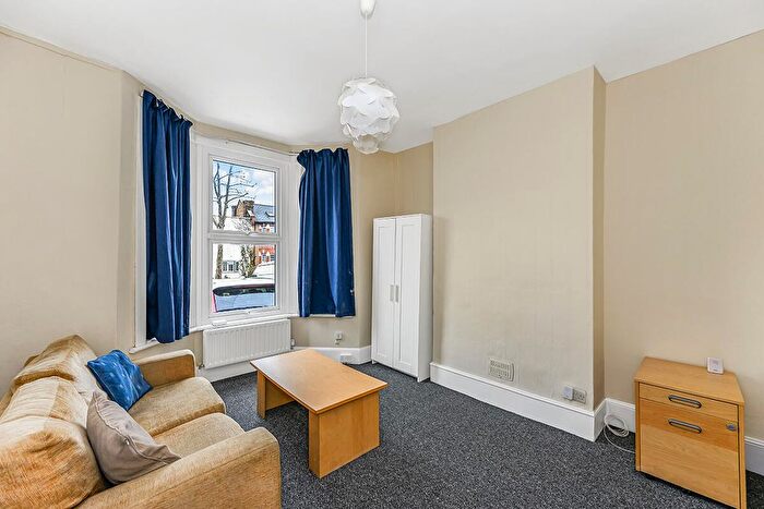 3 Bedroom Terraced House To Rent In Fairlop Road, London, E11