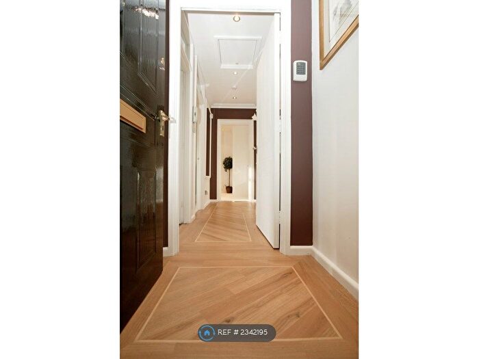 2 Bedroom Flat To Rent In Charlemont, Norton, Worcester, WR5