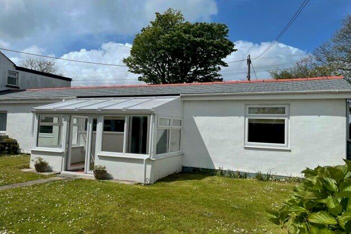2 Bedroom Cottage To Rent In Primrose Close, Roche, St. Austell, PL26