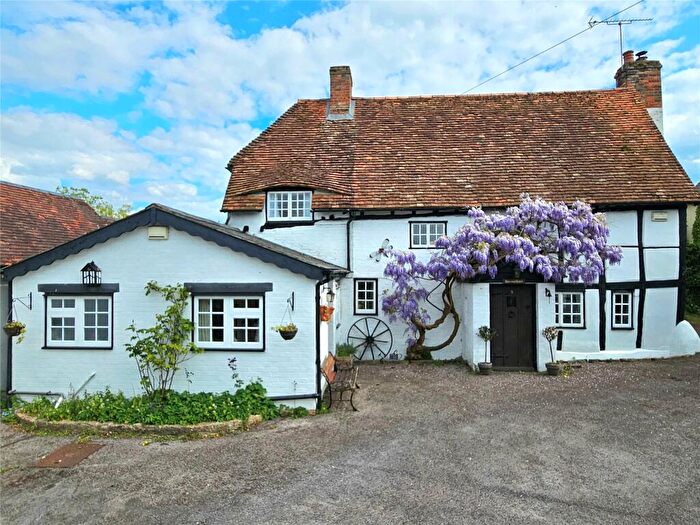3 Bedroom Detached House For Sale In Church Lane, Granborough, MK18
