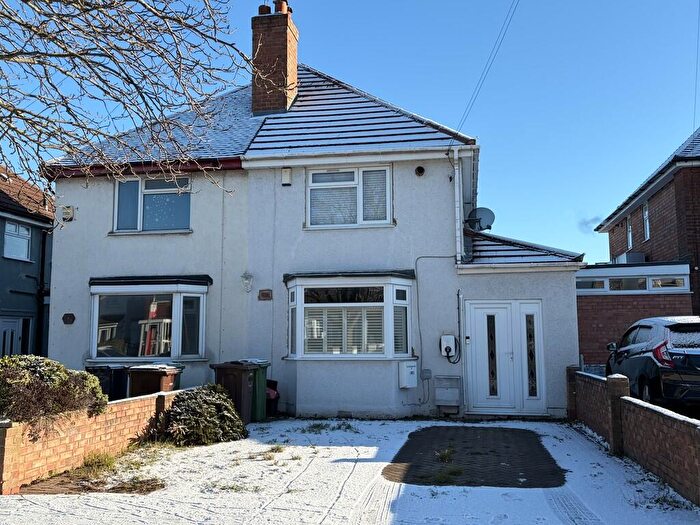 2 Bedroom Semi Detached House For Sale In Lincoln Road North, Olton, B27