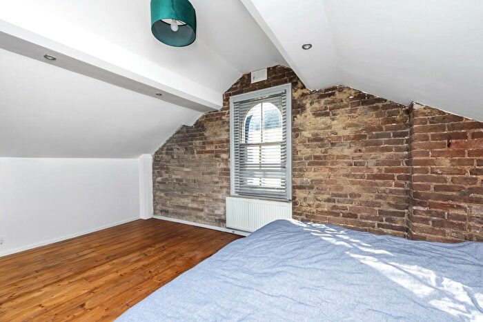 2 Bedroom Apartment For Sale In Springfield Road, Brighton, BN1