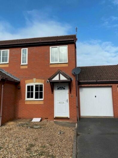 2 Bedroom House To Rent In Lutterworth, Leicestershire, LE17