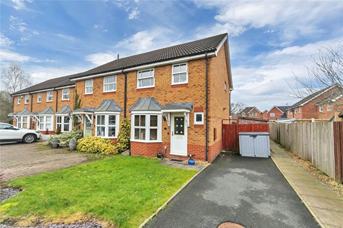 3 Bedroom End Terrace House For Sale In Hallam Drive, Berwick Grange, Shrewsbury, Shropshire, SY1