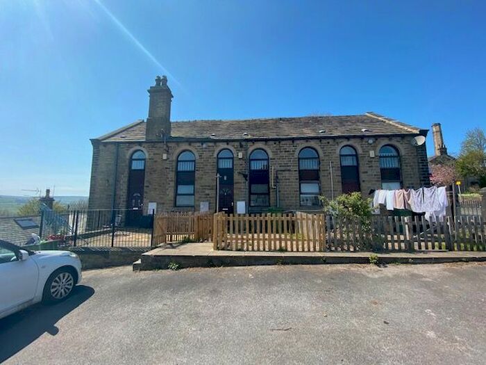 2 Bedroom Terraced House To Rent In Knowl Bank, Golcar, Huddersfield, HD7