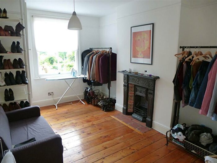 4 Bedroom House To Rent In Roden Avenue, Kidderminster, DY10