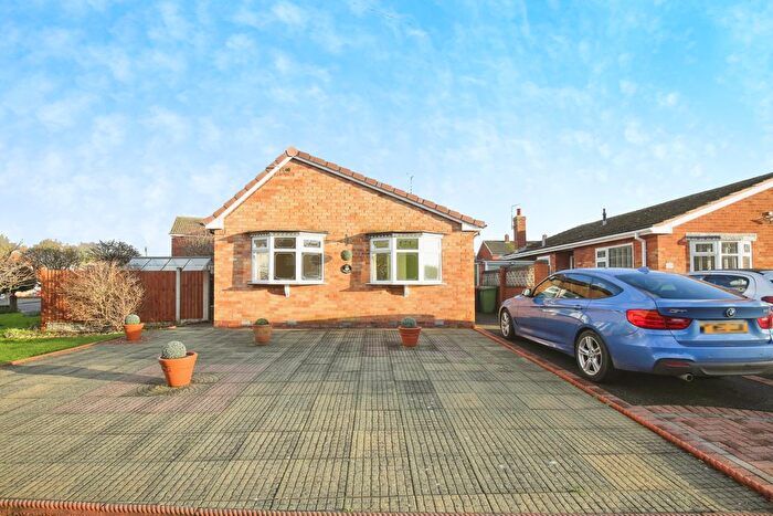 2 Bedroom Detached Bungalow For Sale In Croft Road, Atherstone, CV9
