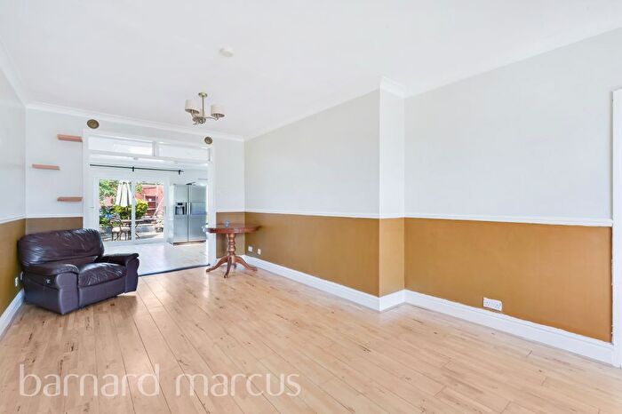 3 Bedroom Property To Rent In Raleigh Road, Feltham, TW13