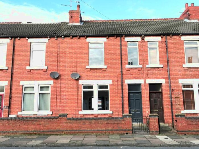 3 Bedroom Terraced House To Rent In Smawthorne Lane, Castleford, WF10