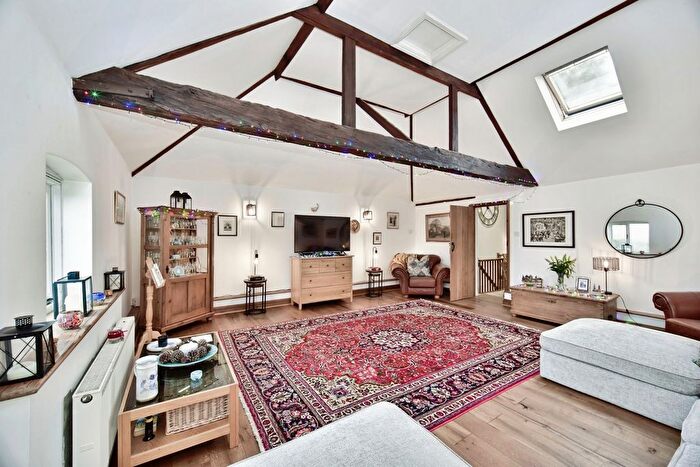 3 Bedroom Terraced House For Sale In Gibbs Hill, Maidstone, Kent, ME18