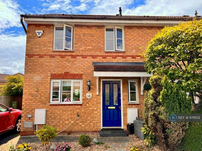 3 Bedroom Semi-Detached House To Rent In Little Dunmow, Monkston, Milton Keynes, MK10