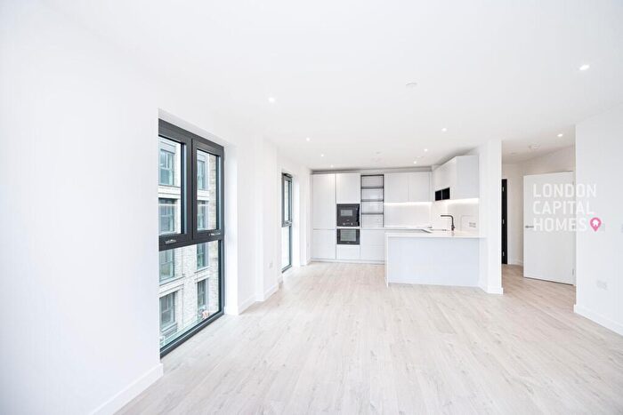 2 Bedroom Apartment To Rent In Darter House, Anax Street, London, N4