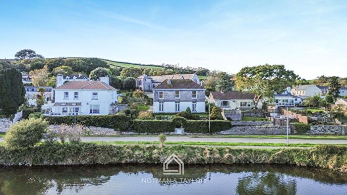 4 Bedroom Detached House For Sale In Newport Street, Millbrook, PL10