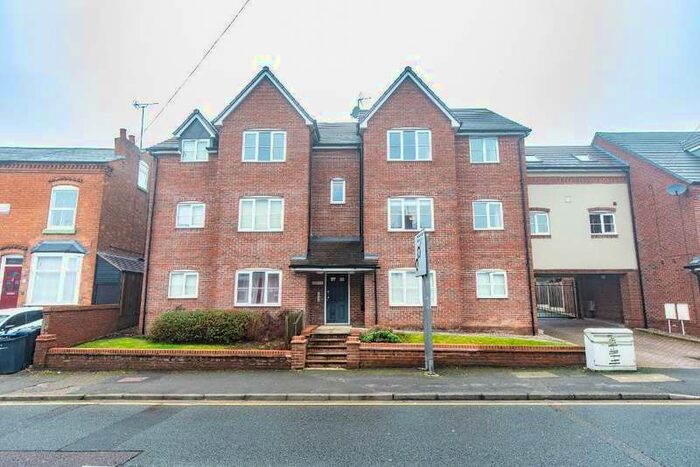 2 Bedroom Penthouse Flat To Rent In Blakeney Court, Harborne, Birmingham, B17