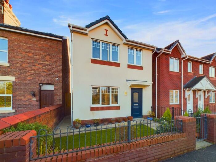3 Bedroom Detached House For Sale In Kings Court, Broughton, Chester, CH4
