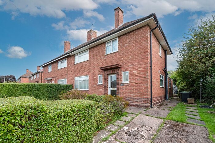 3 Bedroom Semi-Detached House For Sale In Oak Road, Catshill, B61