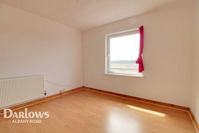 2 Bedroom Apartment To Rent In Lynmouth Crescent, Cardiff, CF3