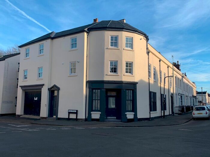 1 Bedroom Flat To Rent In Mill View Apartments, New Street, CV31