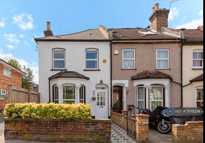 5 Bedroom Terraced House To Rent In Nicholson Road, Croydon, CR0