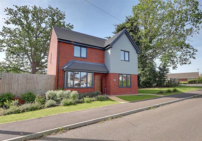 4 Bedroom Detached House For Sale In Huntley, GL19