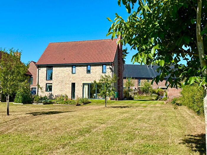 4 Bedroom Detached House For Sale In Dilly Meadows, West Harptree, BS40
