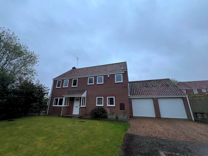 5 Bedroom Detached House To Rent In Church Crofts, Castle Rising, King's Lynn, PE31