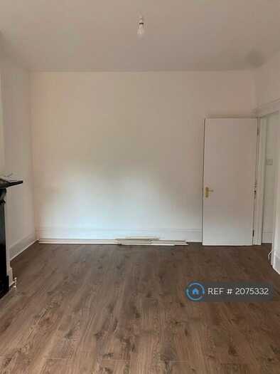 4 Bedroom Terraced House To Rent In St. Pauls Road, Northampton, NN2