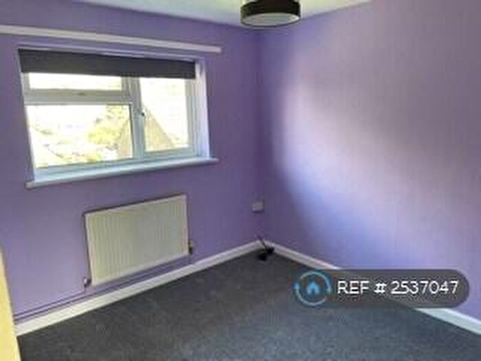 2 Bedroom Flat To Rent In Barnards Way, Brigstock, Kettering, NN14