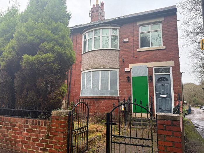 2 Bedroom Apartment For Sale In Craghall Dene, Newcastle Upon Tyne, Tyne And Wear, NE3