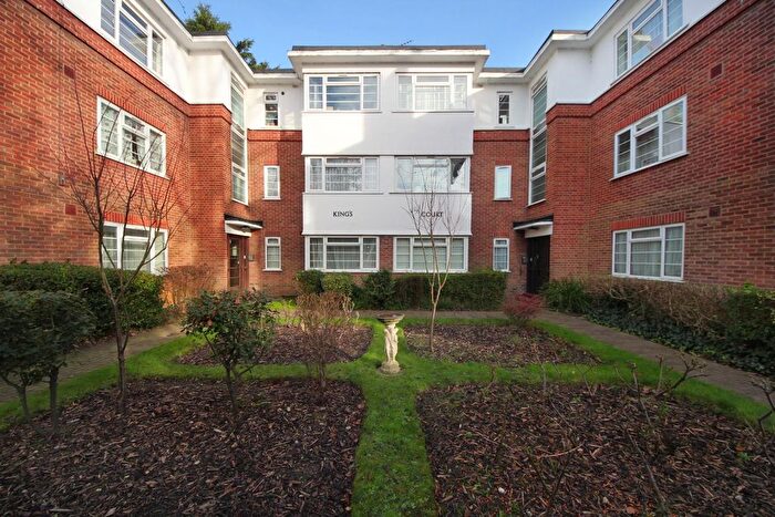 2 Bedroom Flat For Sale In Kings Court, W5