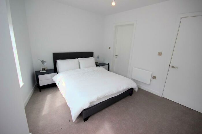 2 Bedroom Apartment To Rent In Manchester New Square, Whitworth Street Manchester, M1