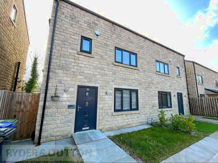 Houses to rent in Mossley, Greater Manchester