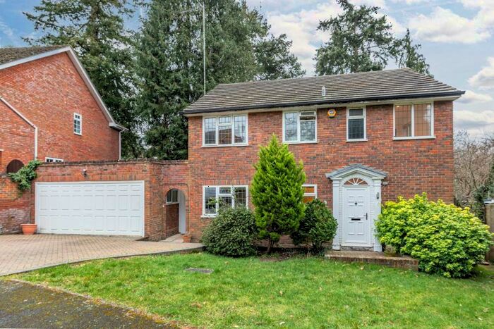 4 Bedroom Detached House To Rent In Pyrford, Woking, Surrey, GU22