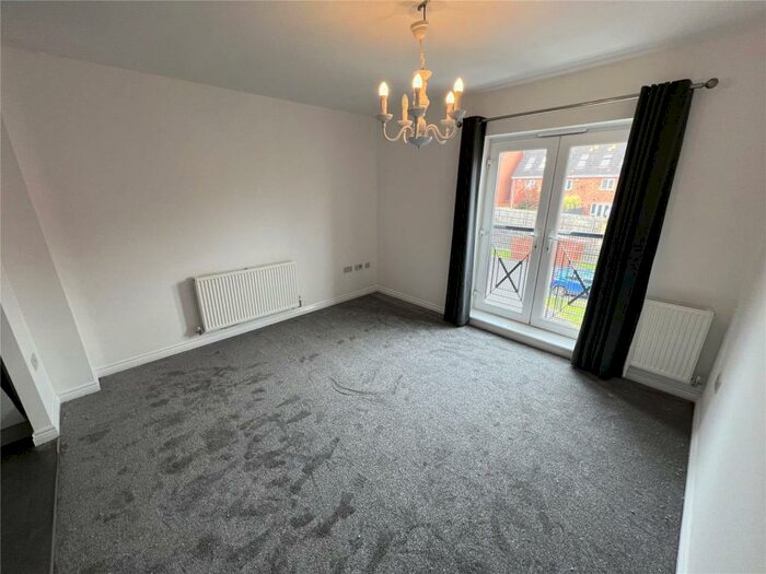 2 Bedroom Apartment To Rent In Century Way, Halesowen, West Midlands, B63
