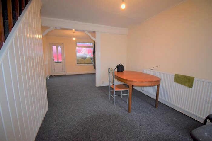 2 Bedroom Terraced House To Rent In Green Lane, Ilford IG1