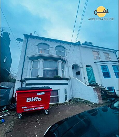 1 Bedroom Flat To Rent In Cromwell Road, Luton, LU3