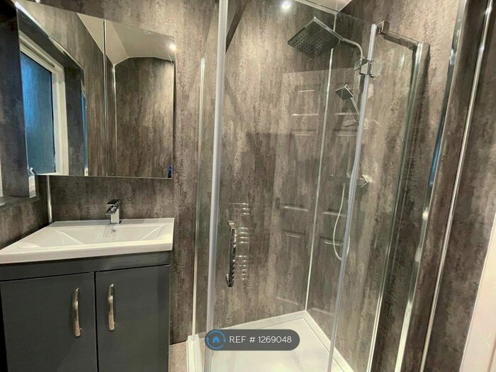 2 Bedroom Flat To Rent In Gartmorn Road, Sauchie, Alloa FK10