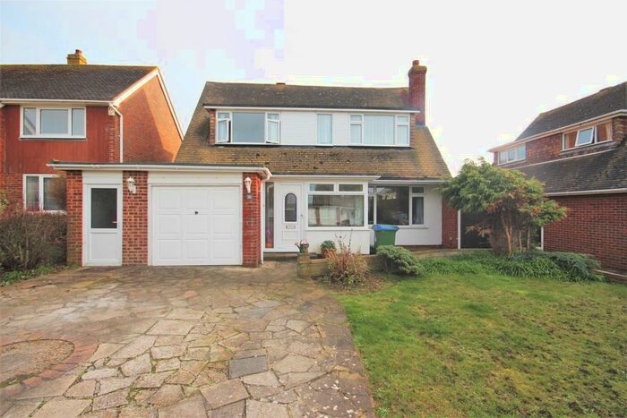 4 Bedroom House To Rent In Tudor Close Seaford, BN25