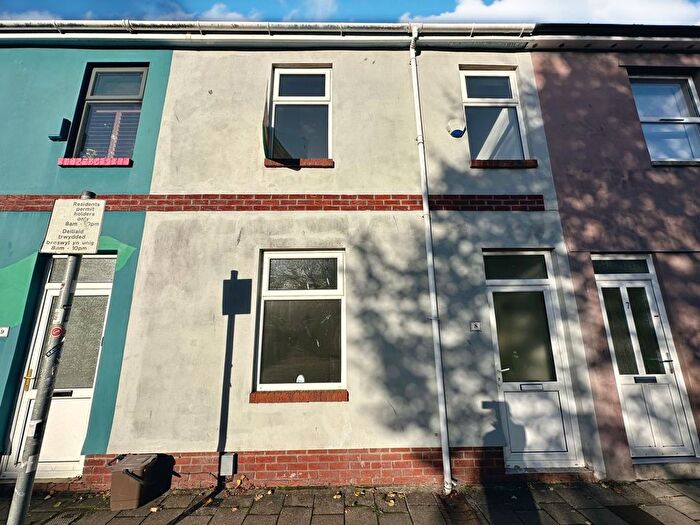 3 Bedroom Terraced House For Sale In Elm Street, Cardiff, CF24